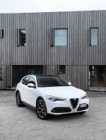 Alfa Romeo Stelvio 2018 года (AU)